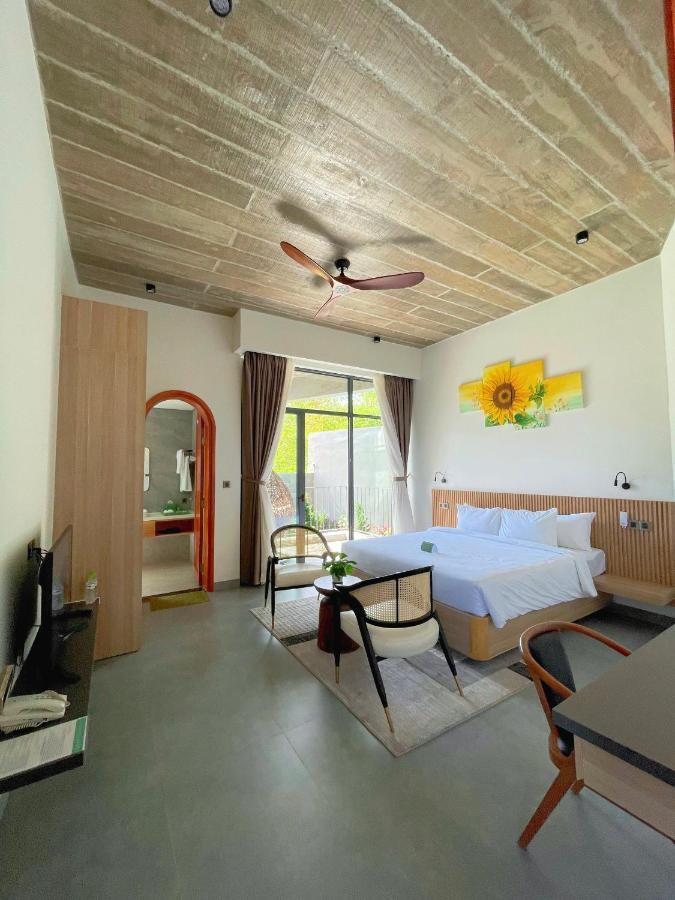 Tournesol Villa Dalat Екстериор снимка