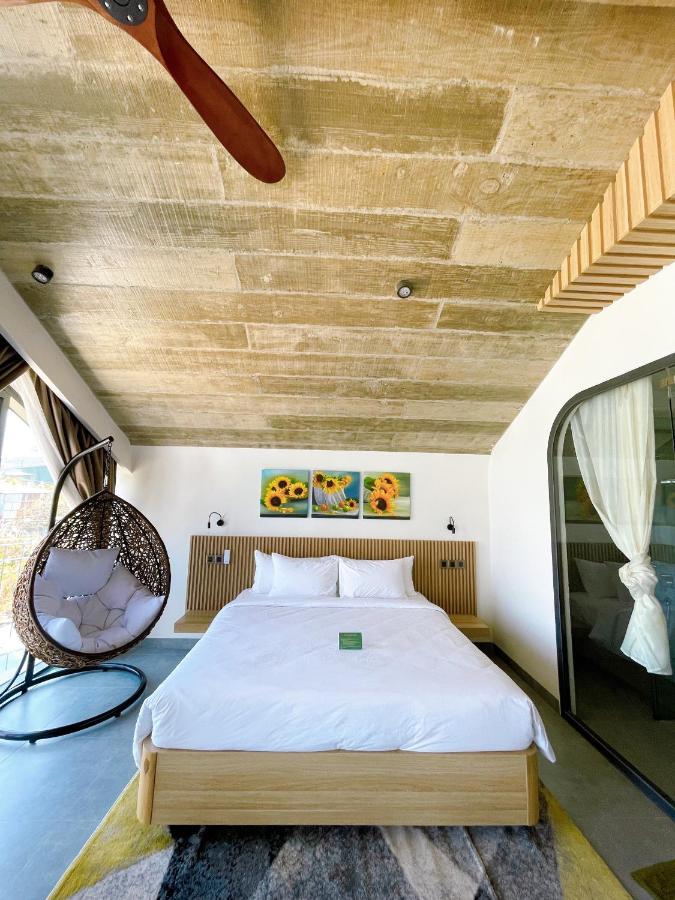 Tournesol Villa Dalat Екстериор снимка